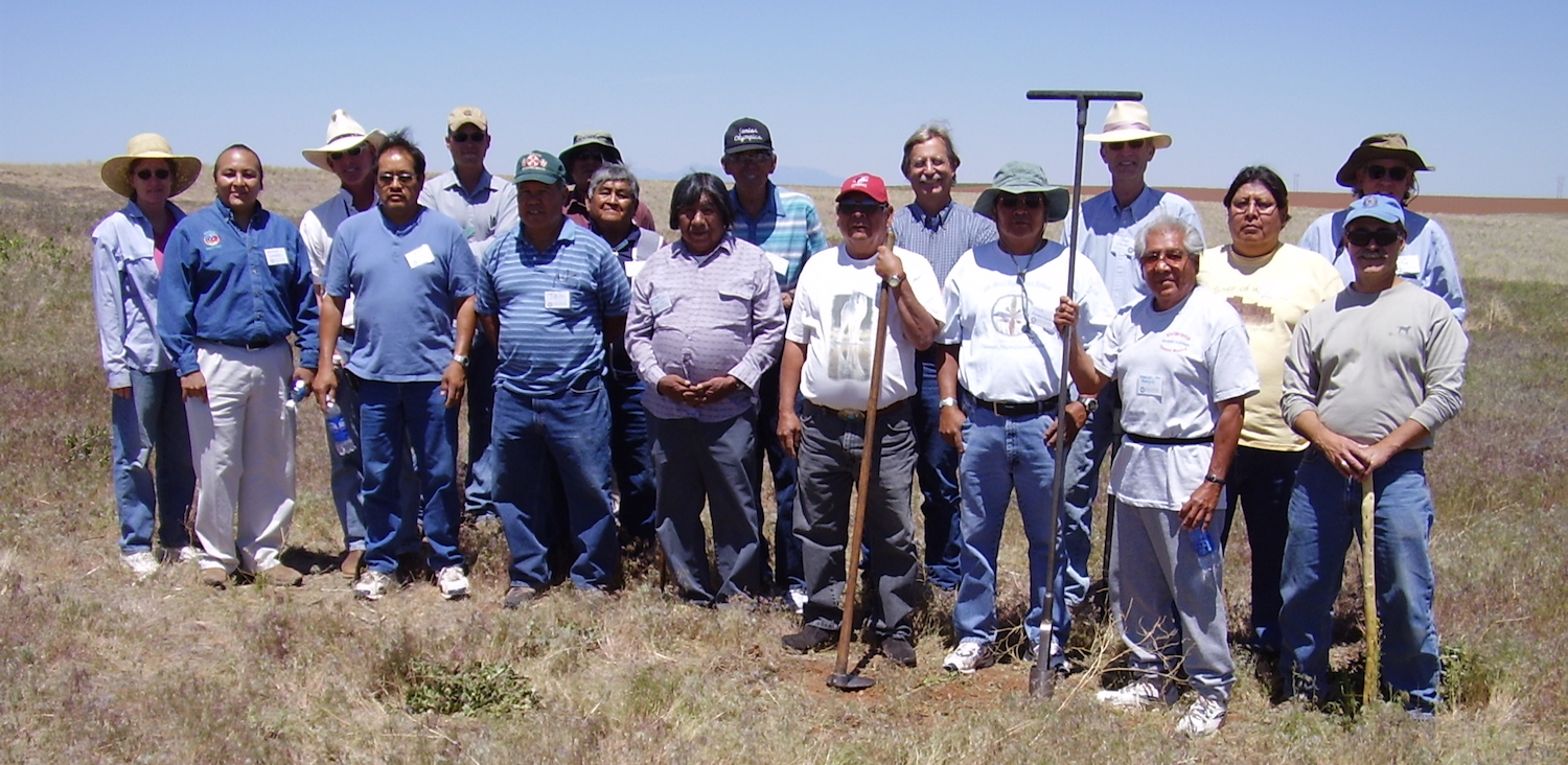 The participants in the May 2006 Pueblo farming planning meeting.